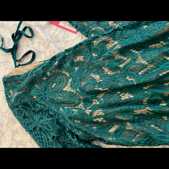 Xhilration Romper - Picture 3 of 3